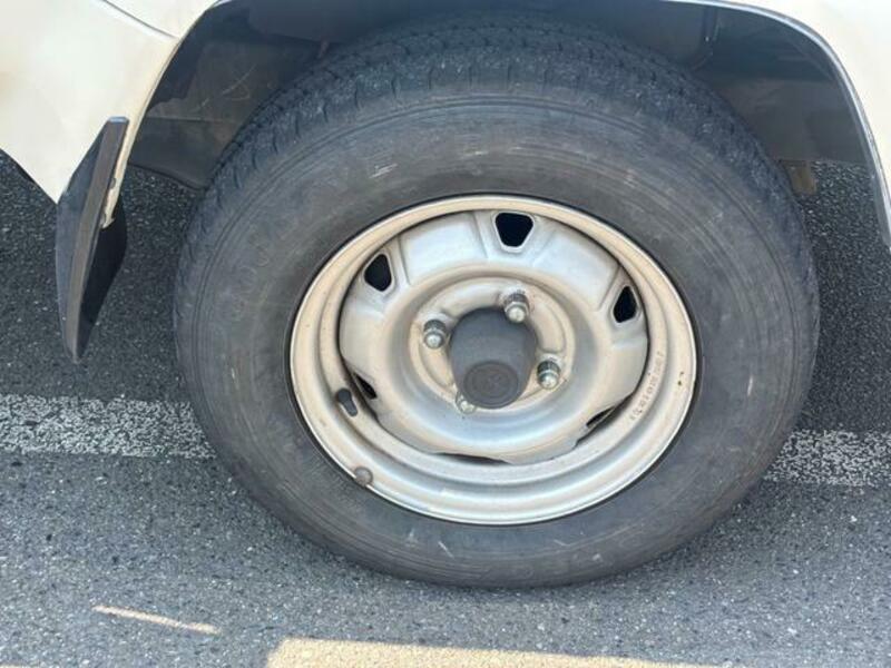 TOWNACE TRUCK
