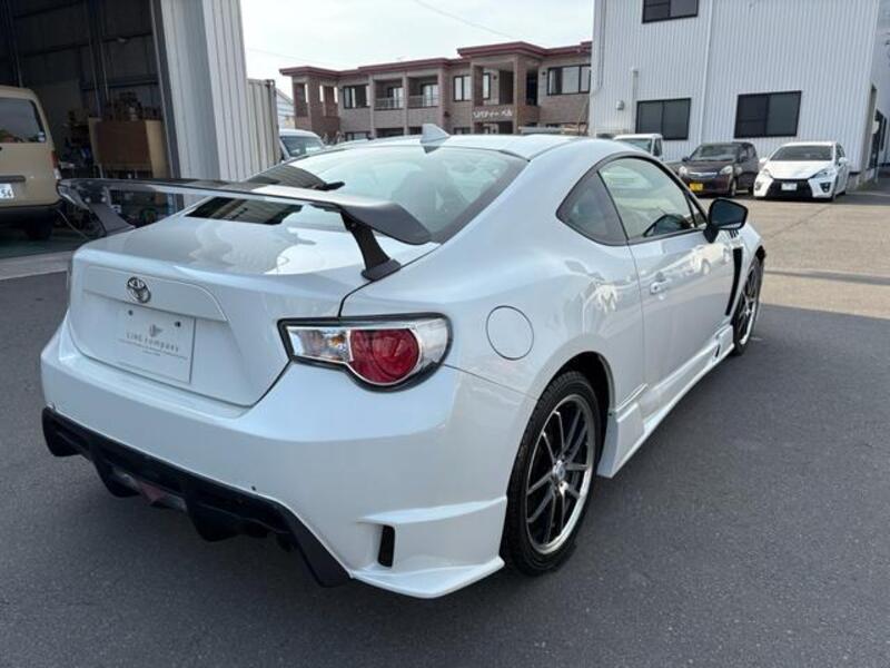 86