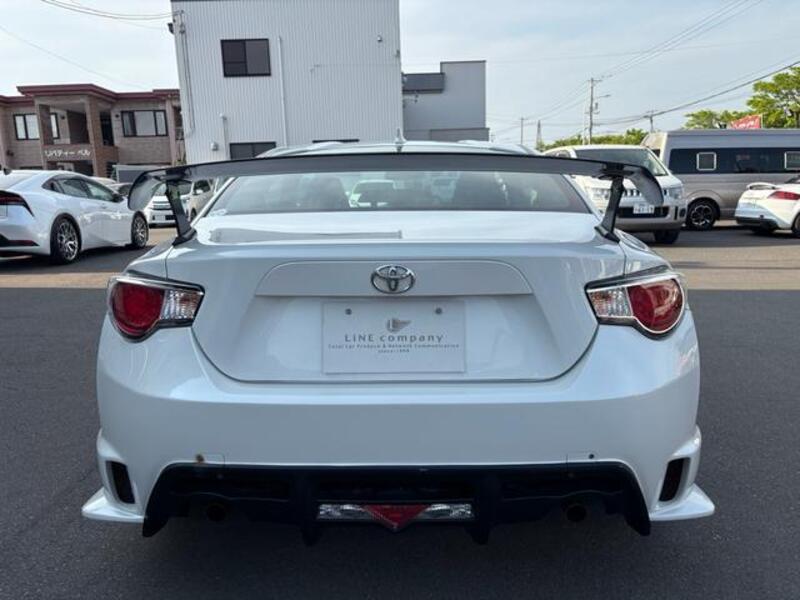 86