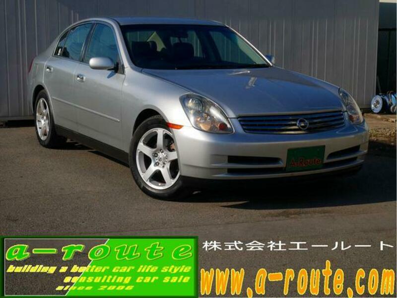 NISSAN SKYLINE