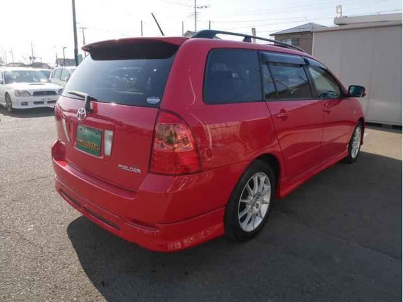 COROLLA FIELDER