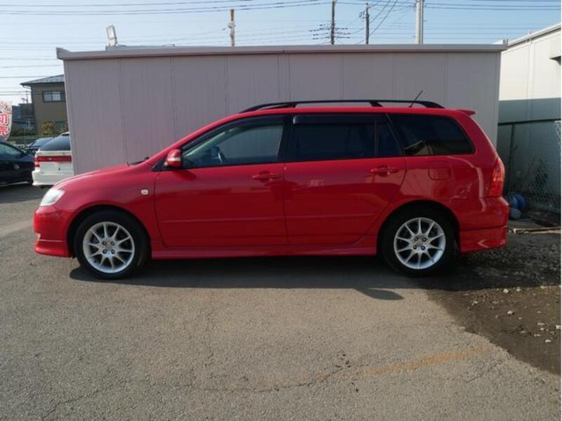 COROLLA FIELDER