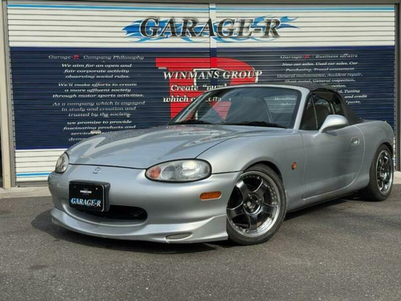 ROADSTER