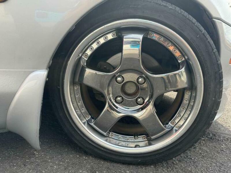 ROADSTER