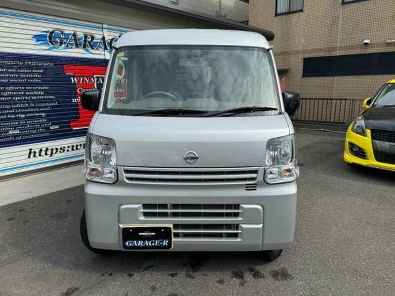 CLIPPER VAN