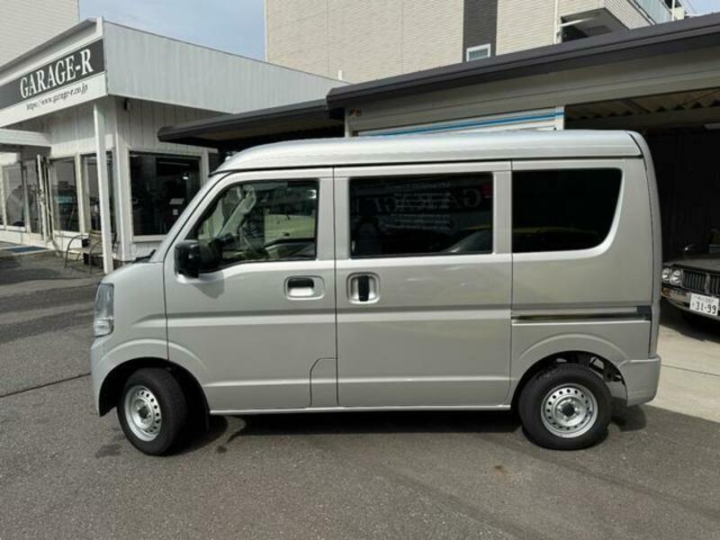 CLIPPER VAN
