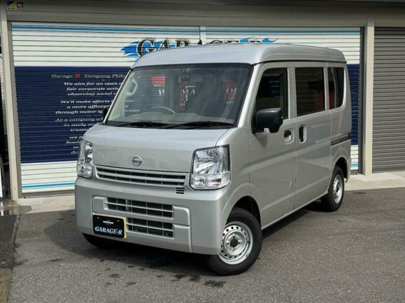 NISSAN CLIPPER VAN