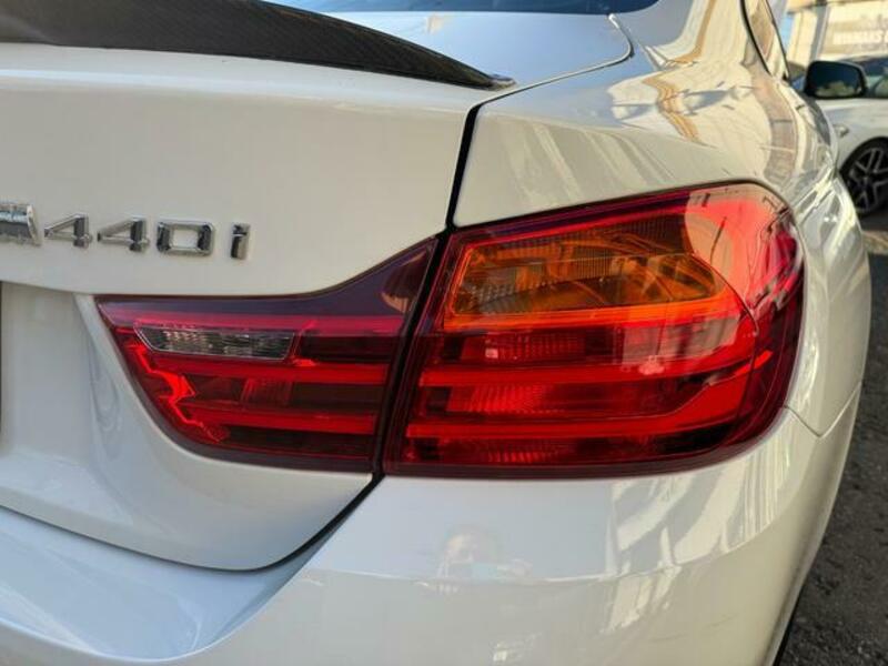 4 SERIES