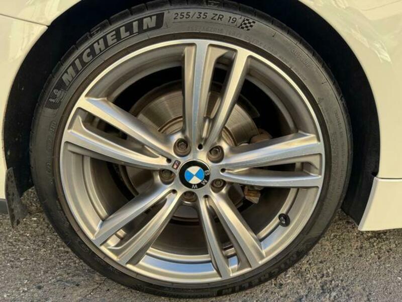 4 SERIES