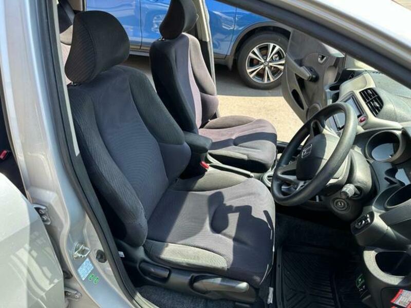 FIT HYBRID