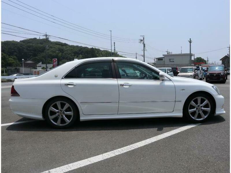CROWN