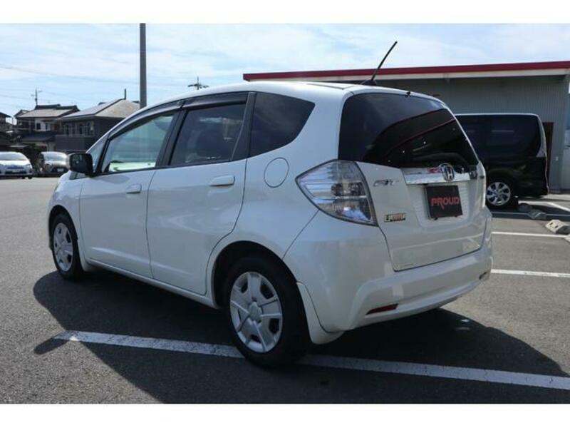 FIT HYBRID