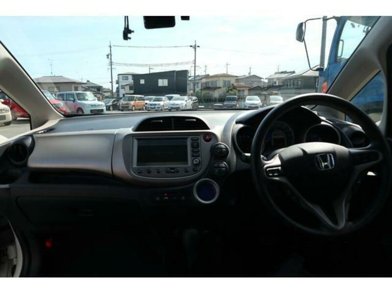 FIT HYBRID