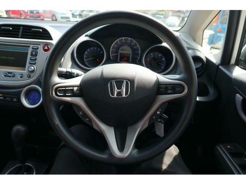 FIT HYBRID