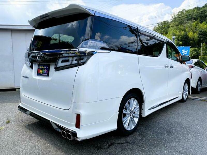 VELLFIRE