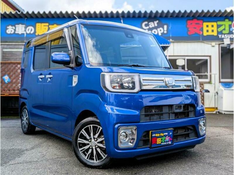 DAIHATSU WAKE