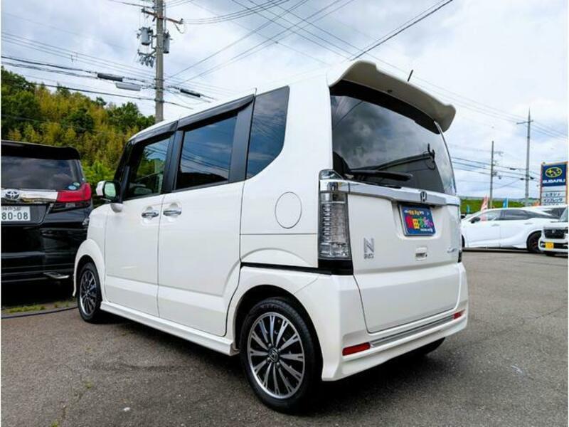 N BOX CUSTOM
