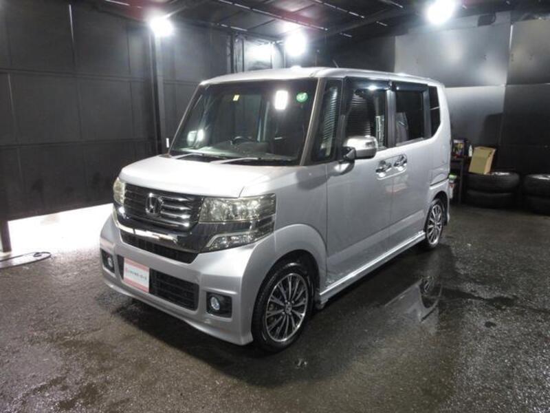 HONDA N BOX CUSTOM