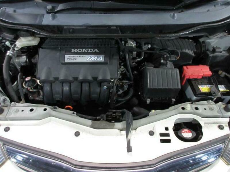 FIT HYBRID