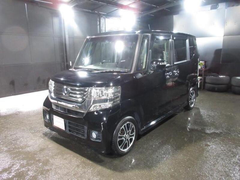HONDA N BOX CUSTOM