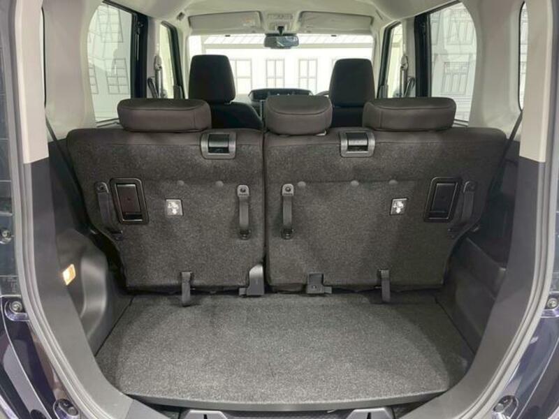 ROOMY