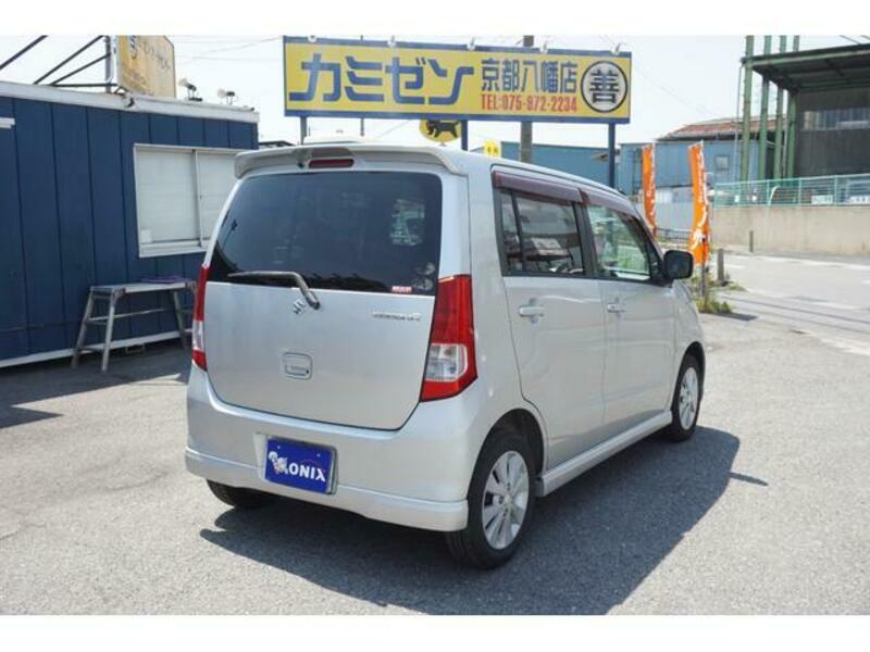 WAGON R