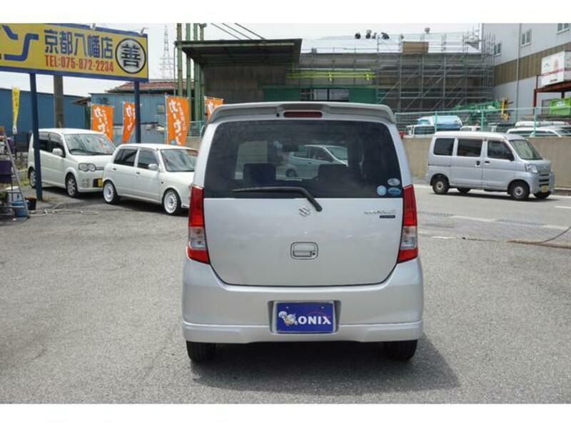 WAGON R