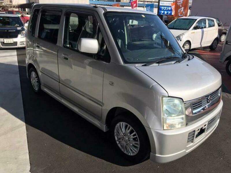 WAGON R
