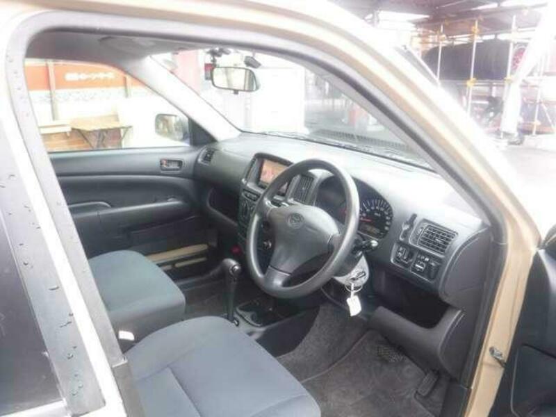 PROBOX VAN