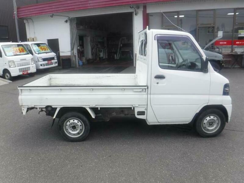 MINICAB TRUCK