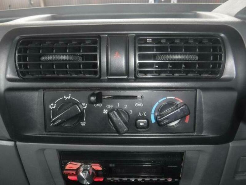 MINICAB TRUCK