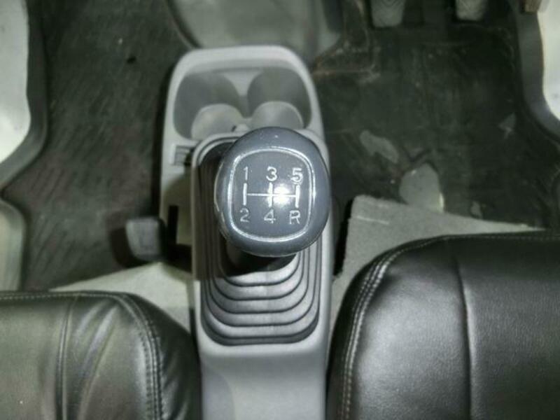MINICAB TRUCK