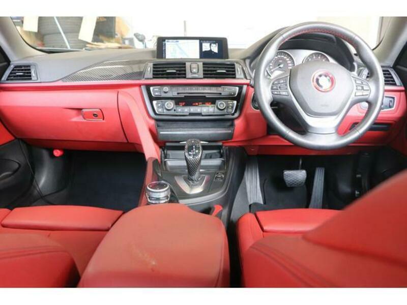 4 SERIES
