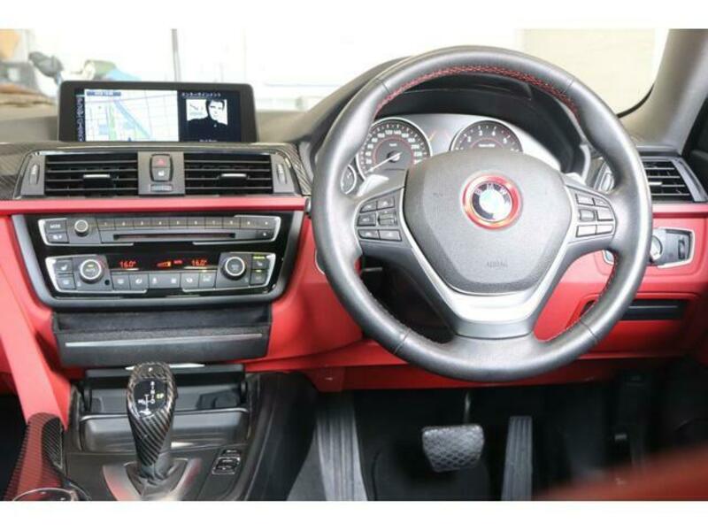 4 SERIES