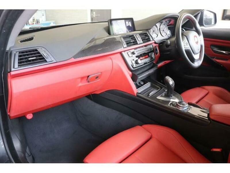 4 SERIES