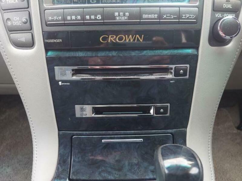 CROWN
