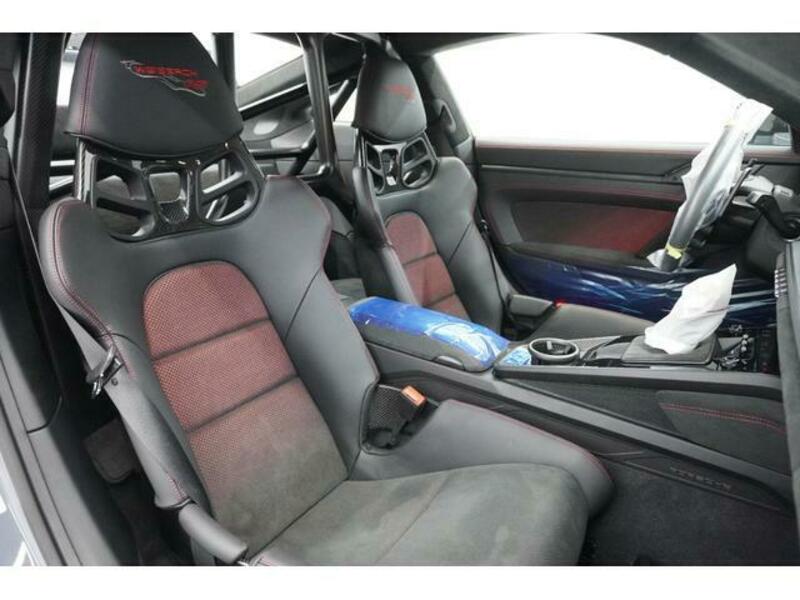 911