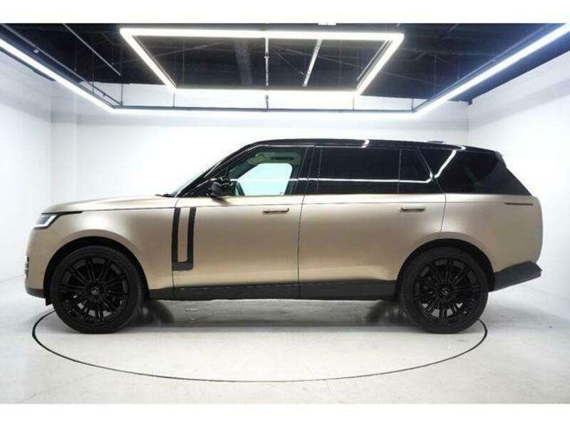 RANGE ROVER