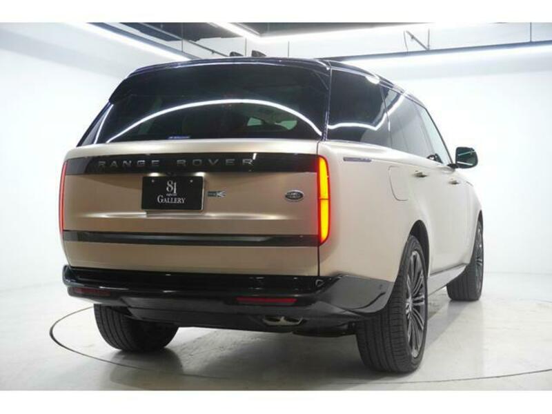 RANGE ROVER