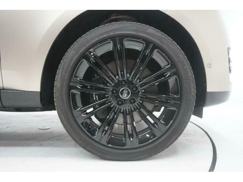 RANGE ROVER