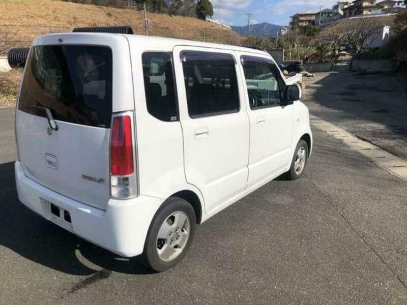 WAGON R