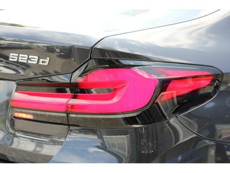 5 SERIES