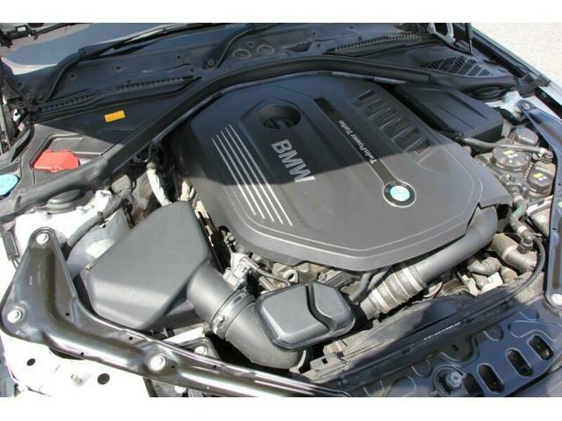 4 SERIES