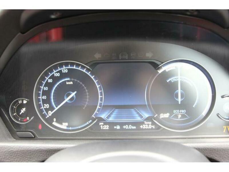 4 SERIES