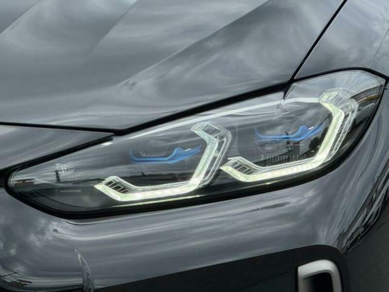 4 SERIES