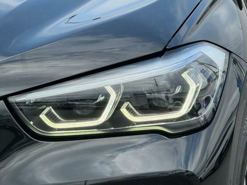X1