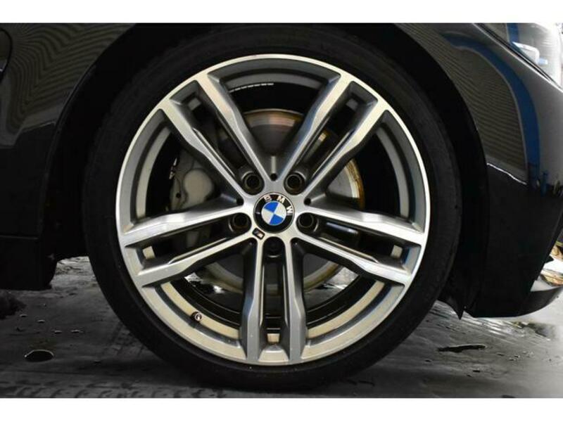 4 SERIES