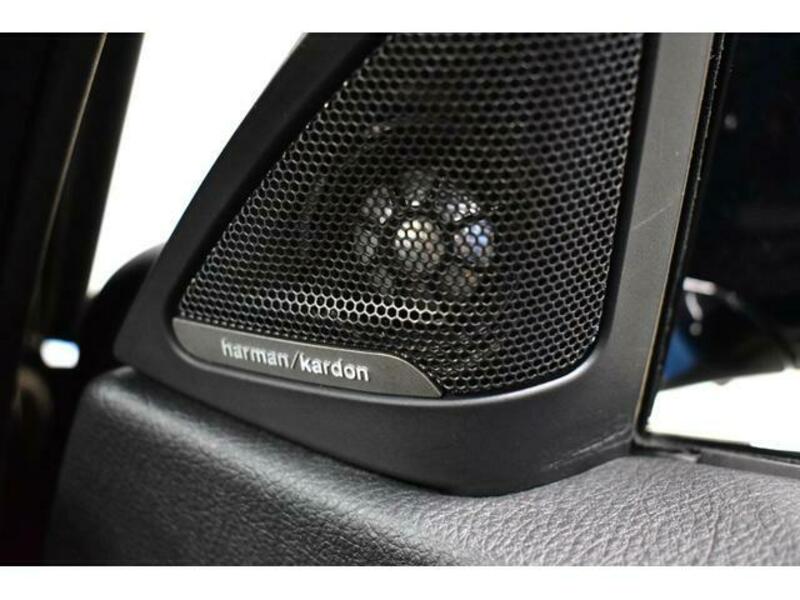 4 SERIES