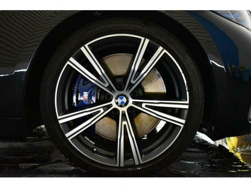 4 SERIES