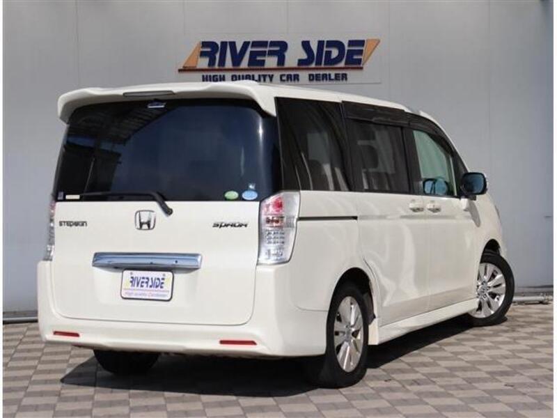 STEPWAGON SPADA